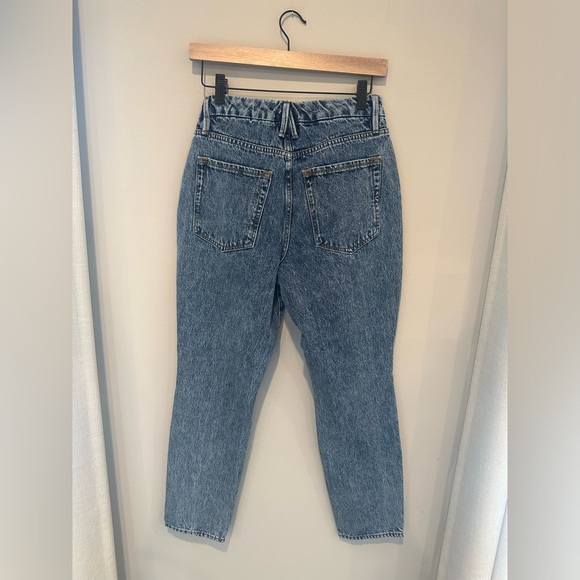 Good American distressed jeans new without tags size 2 - Picture 8 of 10